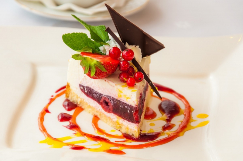 boulangerie-GRASSE-min_the_cake_dessert_eating_bun_colorful_sweet_dish_taste_cake_with_cream-941034